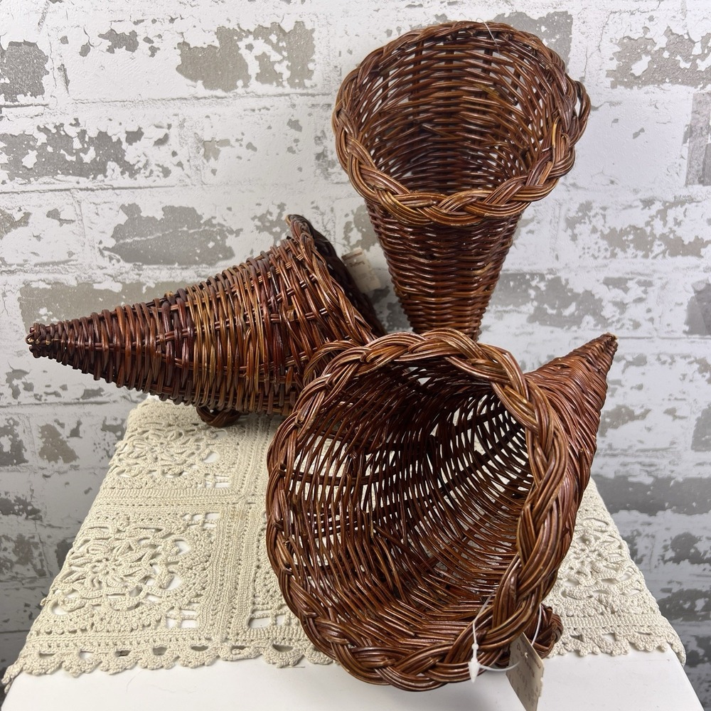 Vtg Set Of 3 Cornucopia Wicker Footed Hanging Rings Waccamaw Pottery NOS 9 inch